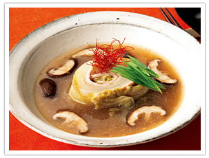 白菜と豚肉ロールのスープ